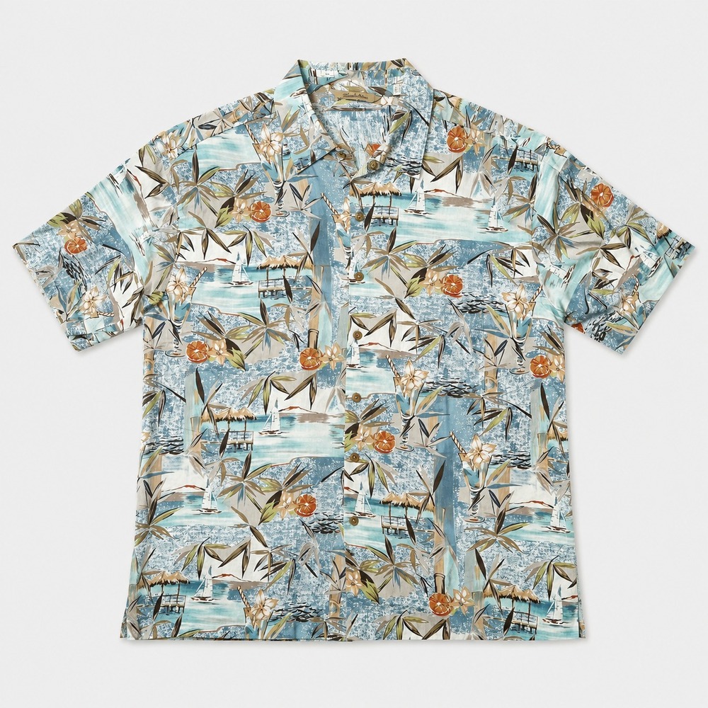 Paradise Collection Mens M Hawaiian Shirt Blue Tropical Sailboat Rayon Aloha
